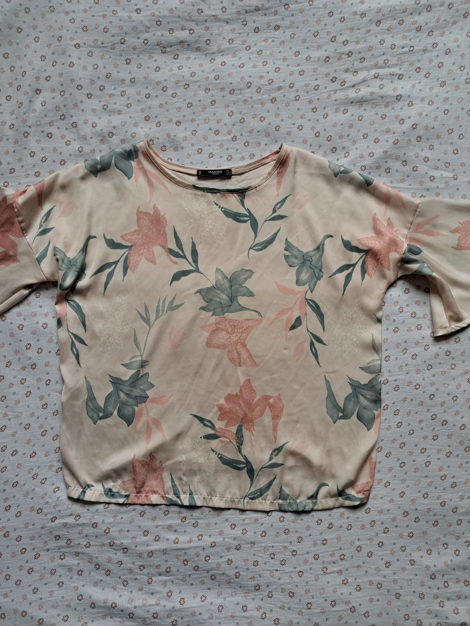Blouse manches 3/4 satin Mango - Taille S - Très bon état